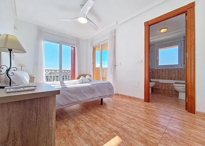 Miradores Del Puerto - 3207 *